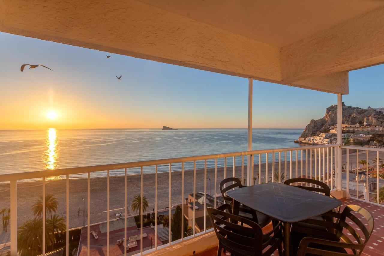 Estudio panorámico con vistas al mar en la planta superior