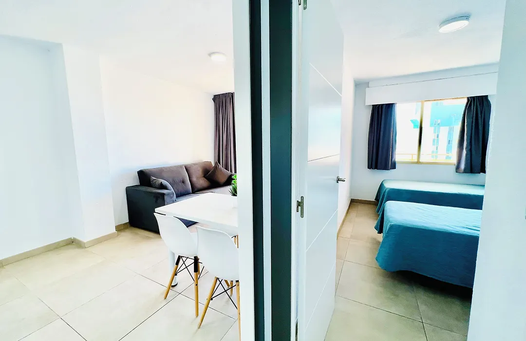 Trebol One Apartments By Mc-1